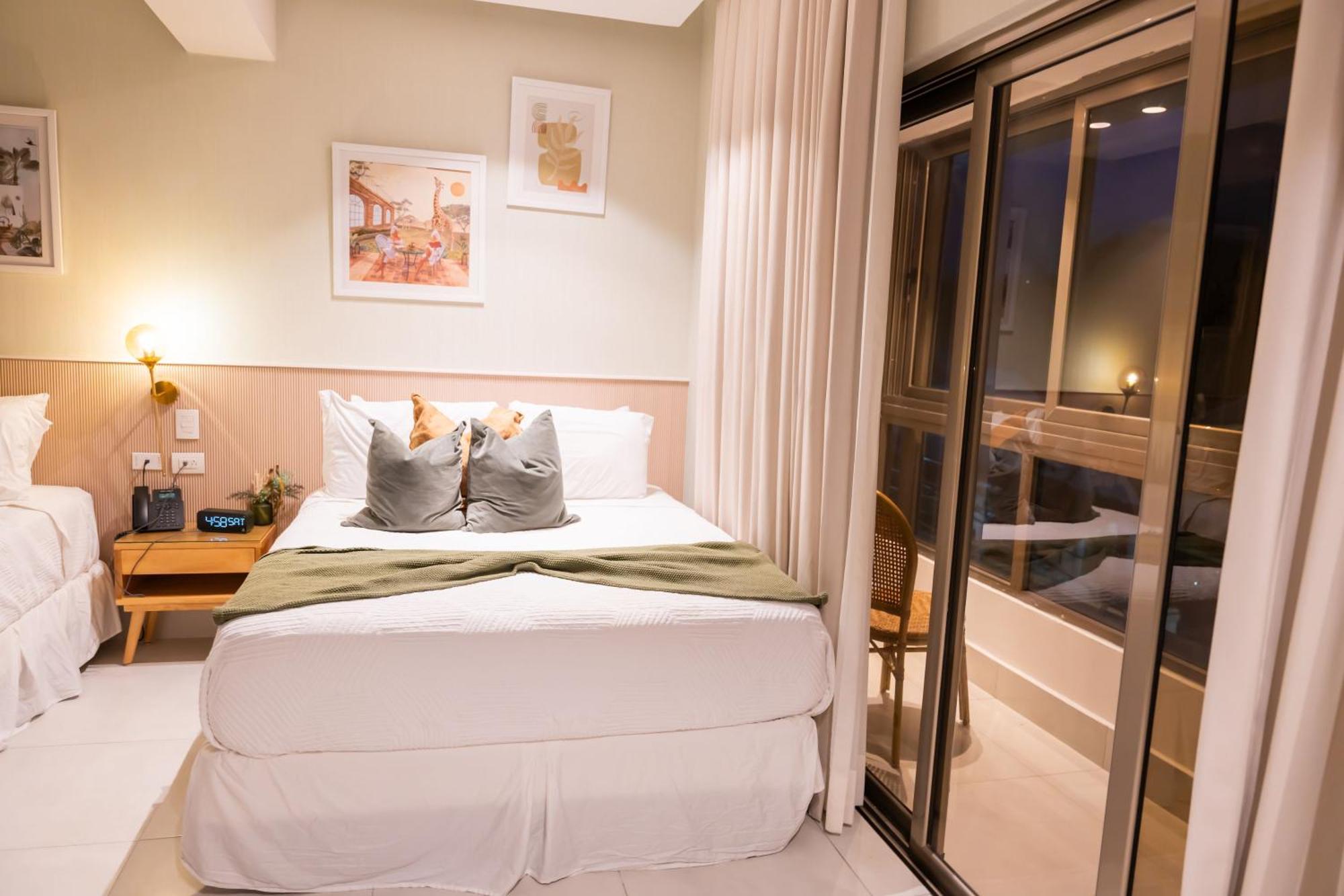 Hotel Stay Here Suites Santo Domingo Buitenkant foto