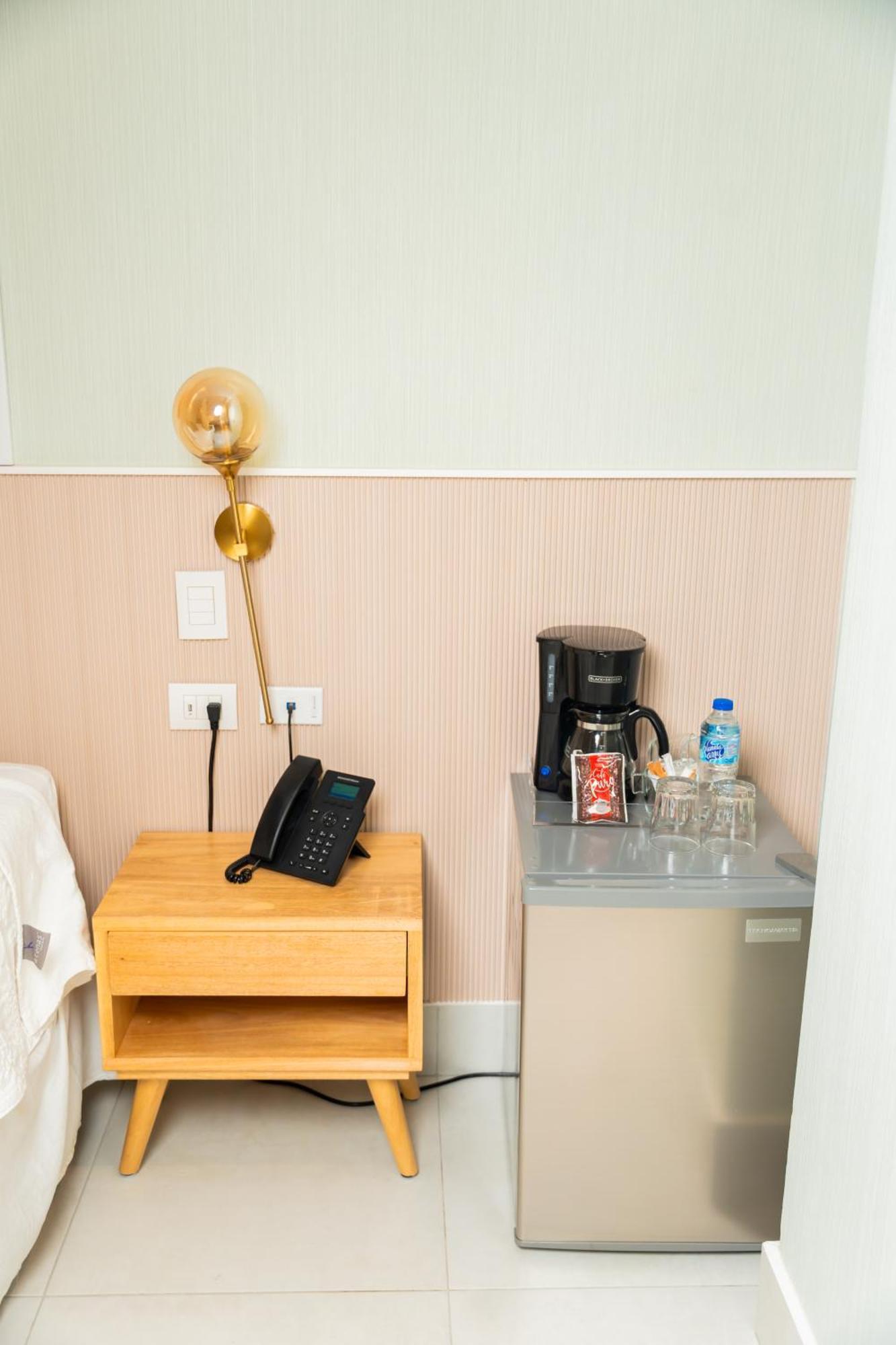 Hotel Stay Here Suites Santo Domingo Buitenkant foto