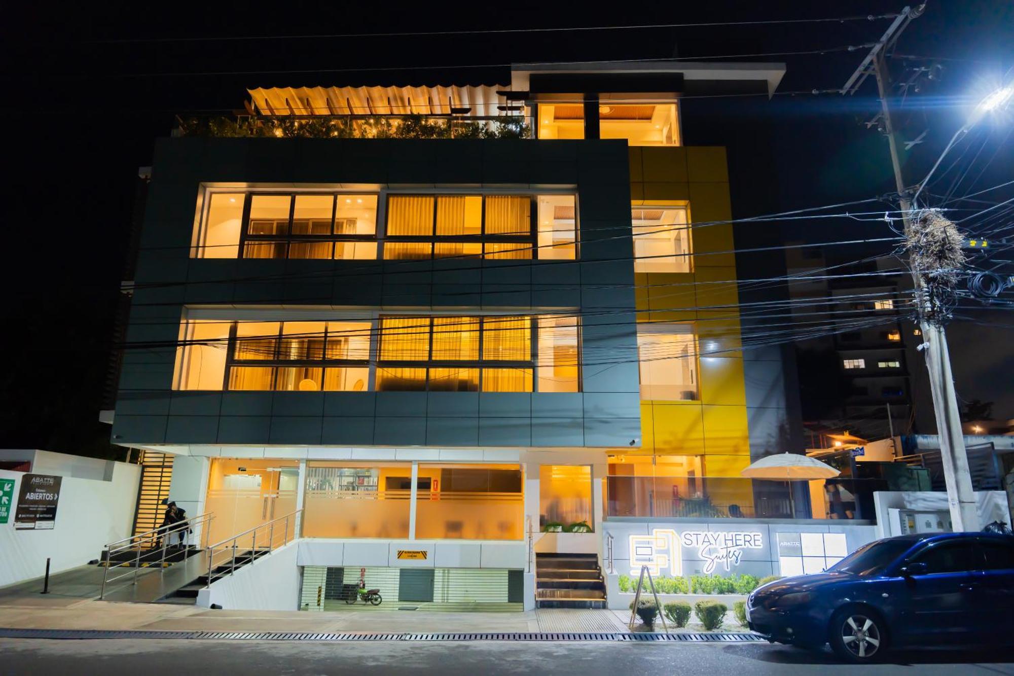 Hotel Stay Here Suites Santo Domingo Buitenkant foto