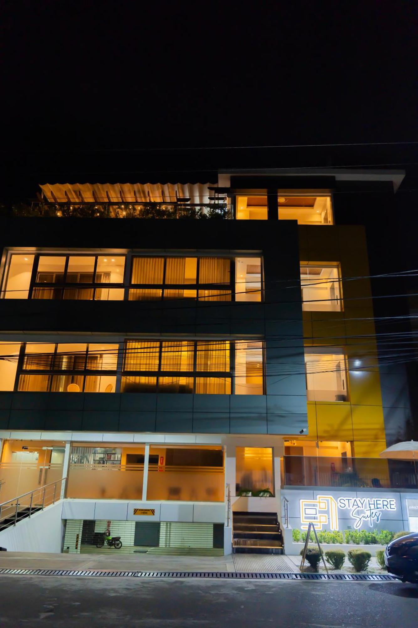 Hotel Stay Here Suites Santo Domingo Buitenkant foto